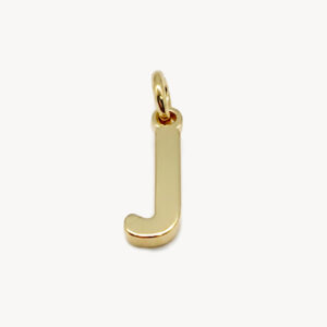 Charm Inicial Dorada J